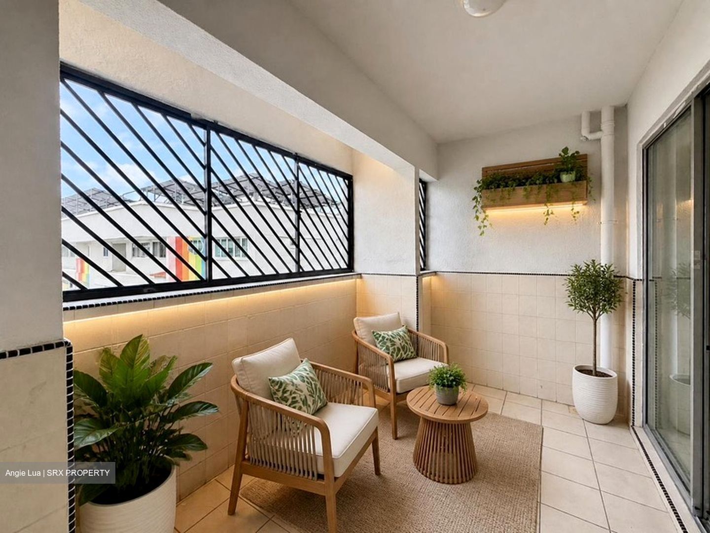 Blk 430 Tampines Street 41 (Tampines), HDB Executive #580689041
